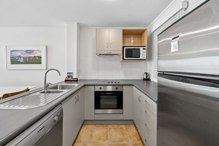 Photo of property in 102/23 Maunganui Road, Mount Maunganui, 3116