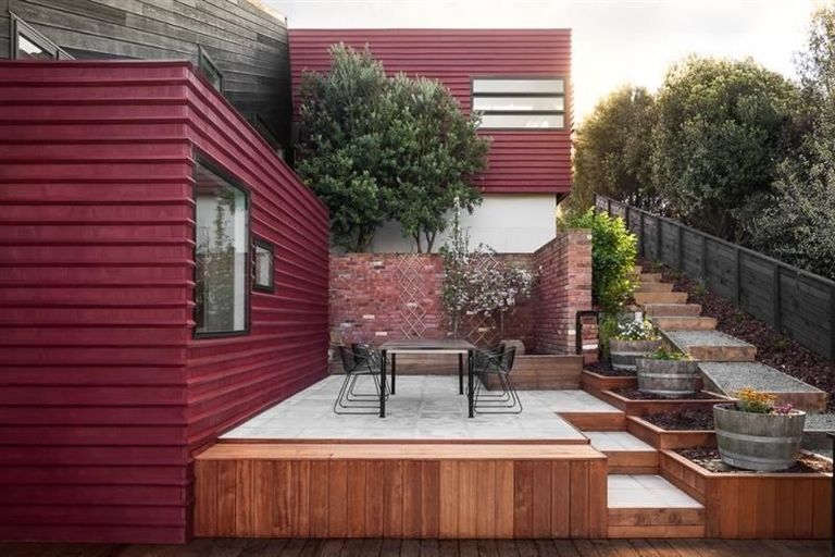 Photo of property in 6 Craigieburn Lane, Mount Pleasant, Christchurch, 8081