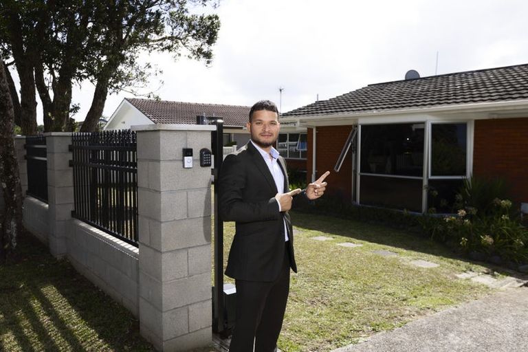 Photo of property in 75 Clark Road, Pahurehure, Papakura, 2113