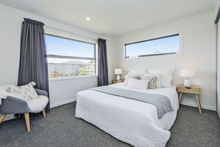 Photo of property in 6 Atap Place, Northwood, Christchurch, 8051