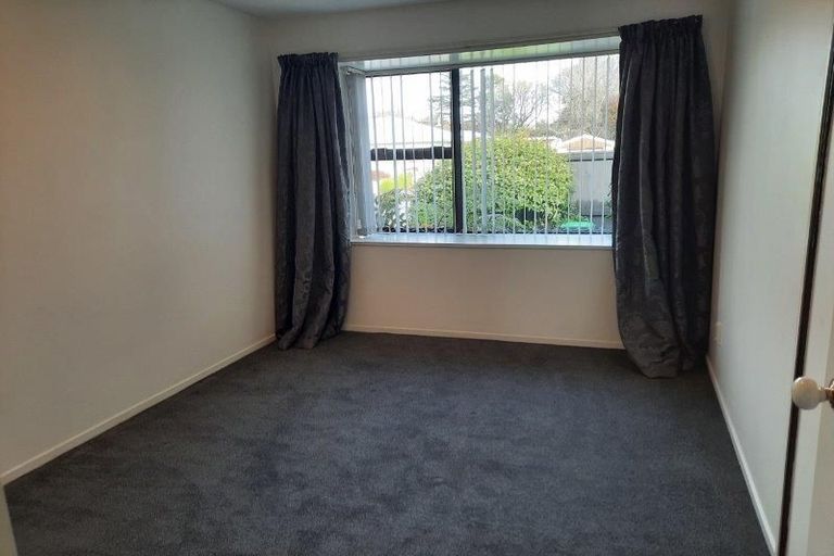 Photo of property in 2 Barrington Street, Somerfield, Christchurch, 8024