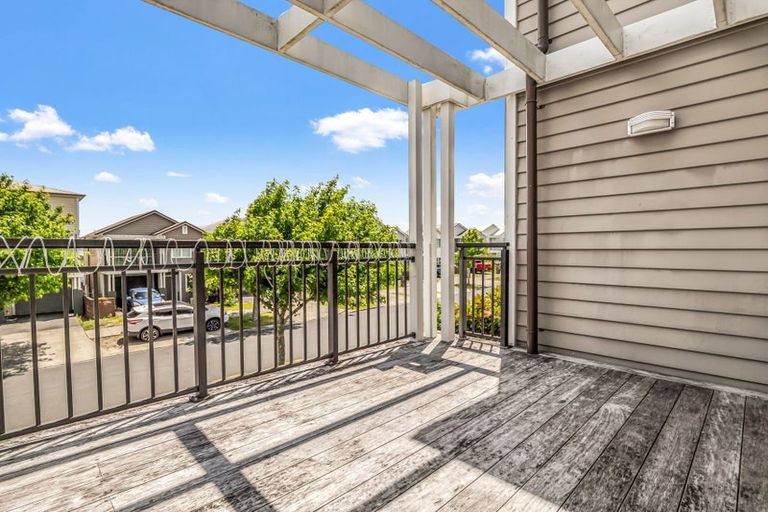 Photo of property in 1 Manawatere Way, Flat Bush, Auckland, 2019