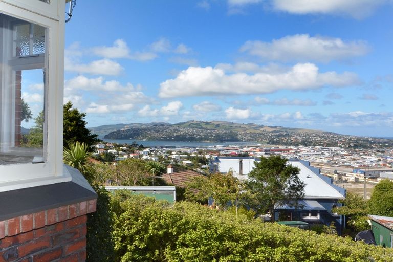 Photo of property in 61 Forfar Street, Clyde Hill, Dunedin, 9011