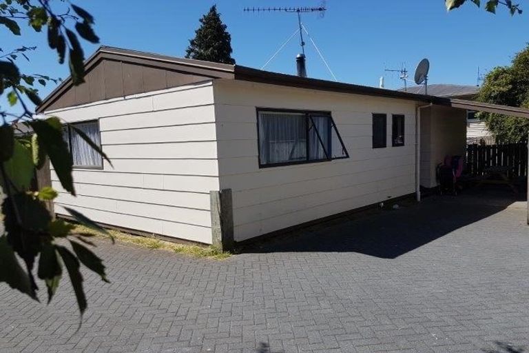 Photo of property in 2/197 Spa Road, Taupo, 3330