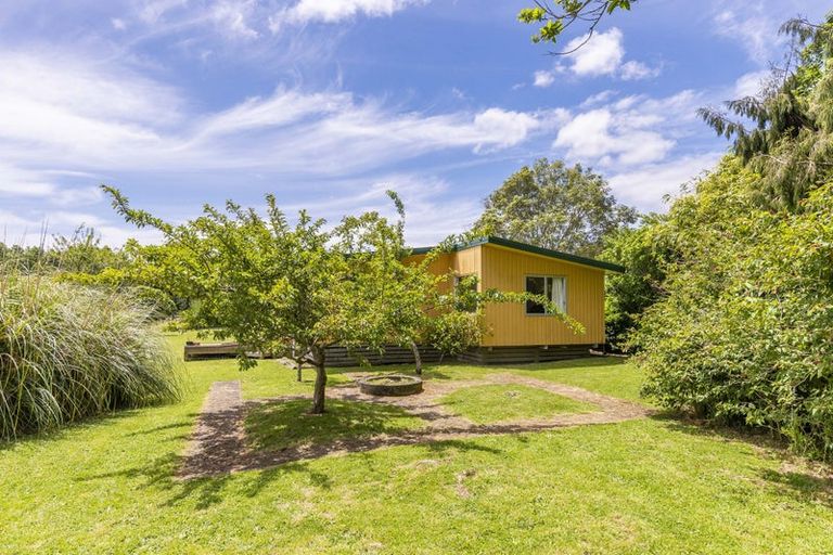Photo of property in 27 Terrace Road, Reikorangi, Waikanae, 5391