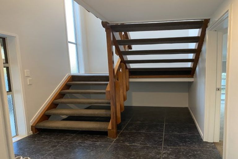 Photo of property in 23 Nevada Avenue, Pakuranga Heights, Auckland, 2010