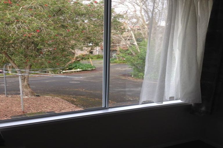 Photo of property in 2/26 Karaka Street, New Lynn, Auckland, 0600