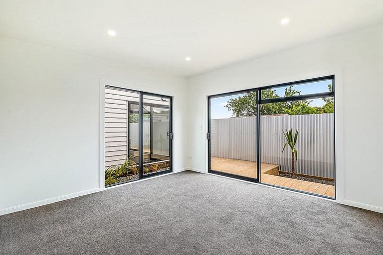 Photo of property in 125 Cambridge Street, Levin, 5510