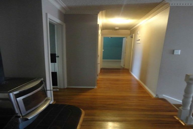 Photo of property in 6 Kapua Place, Taupo, 3330