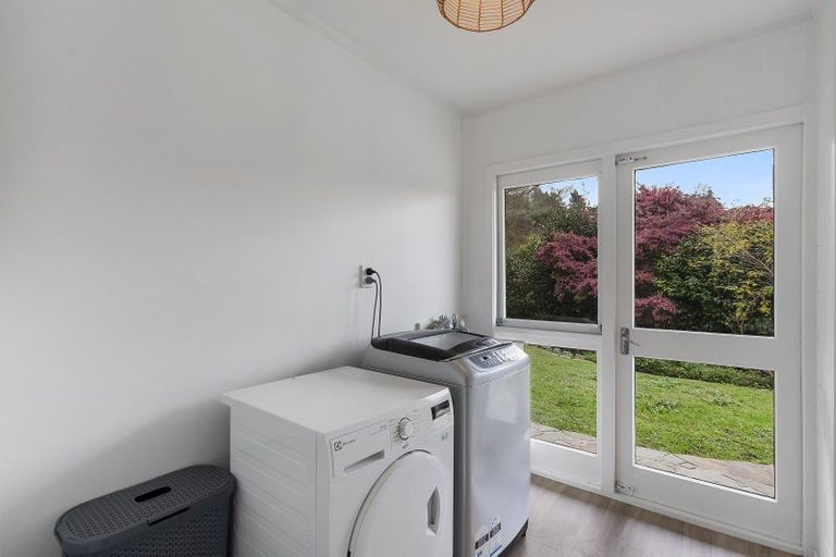 Photo of property in 12 Mcdowell Crescent, Hillcrest, Auckland, 0627