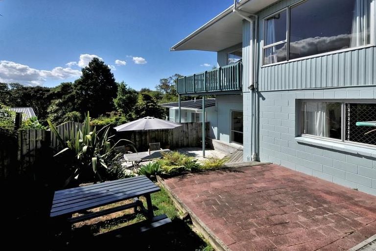 Photo of property in 19 Morriggia Place, Bayview, Auckland, 0629