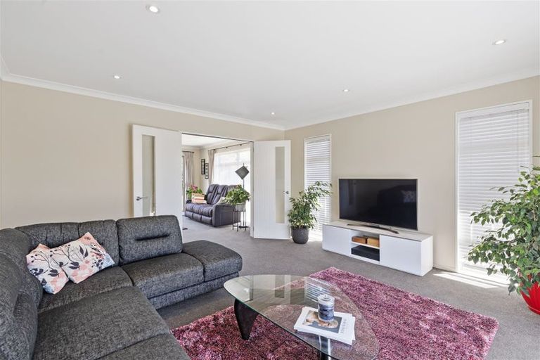 Photo of property in 9 Beaumont Drive, Rolleston, 7614