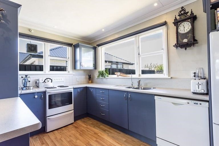 Photo of property in 165a Bay View Road, South Dunedin, Dunedin, 9012