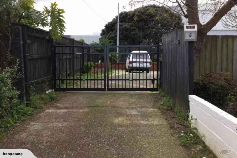 Photo of property in 6 Sexton Place, Manurewa East, Auckland, 2102