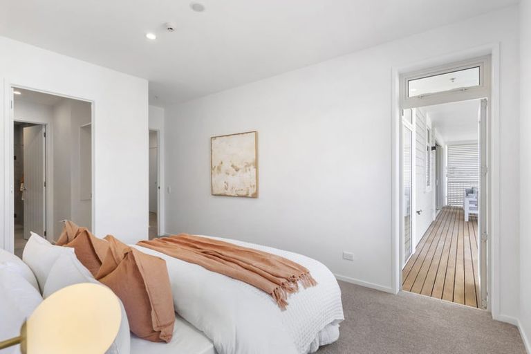 Photo of property in 193 Hibiscus Drive, Orewa, 0931