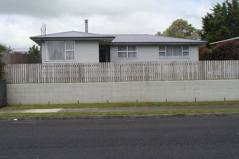 Photo of property in 31 Konini Street, Inglewood, 4330