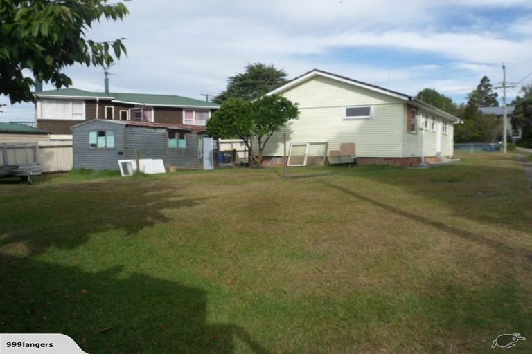 Photo of property in 54 Glen Marine Parade, Glendene, Auckland, 0602