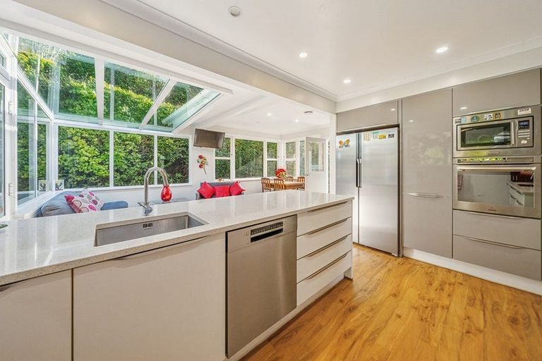 Photo of property in 67 Chamberlain Road, Karori, Wellington, 6012