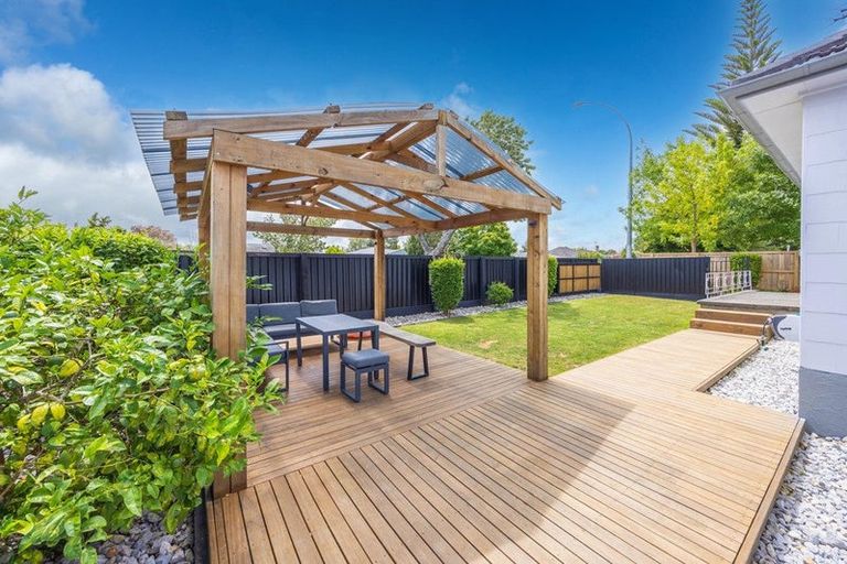 Photo of property in 194 Clarkin Road, Fairfield, Hamilton, 3214