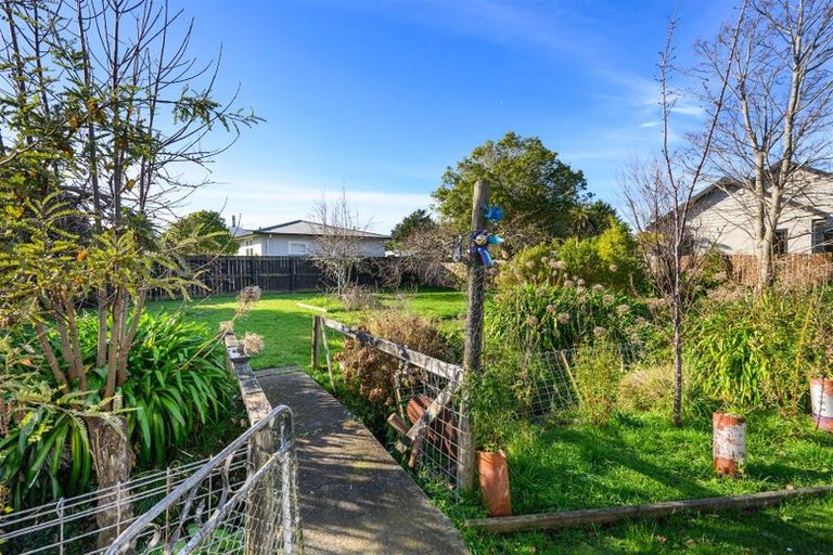 Photo of property in 32 Follett Street, Marton, 4710