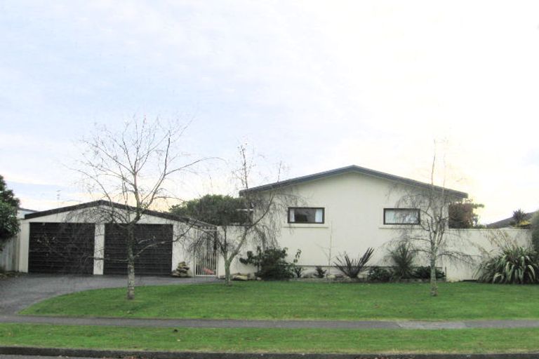 Photo of property in 39 Matai Street, Waikanae, 5036