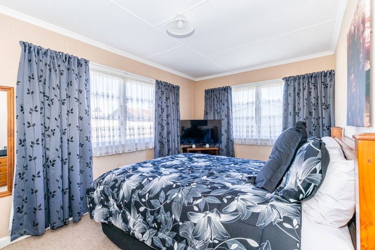 Photo of property in 86 Cox Street, Geraldine, 7930