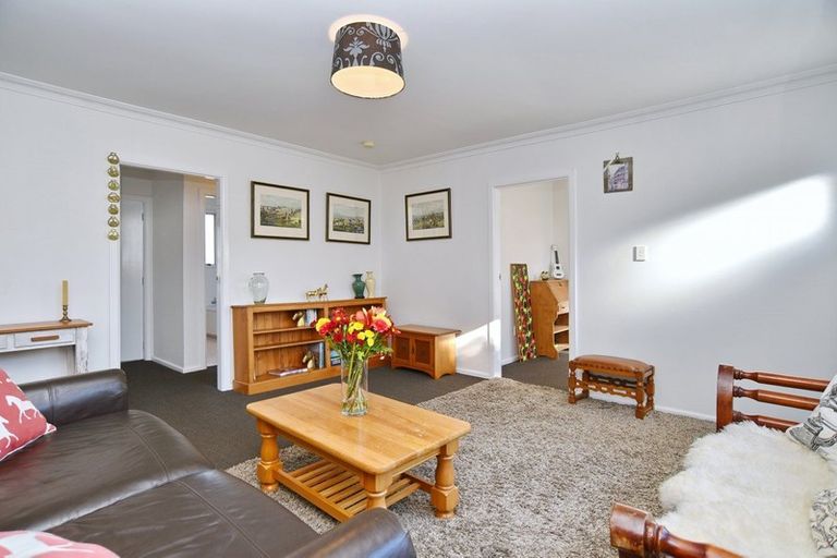 Photo of property in 2/106a Barrington Street, Somerfield, Christchurch, 8024