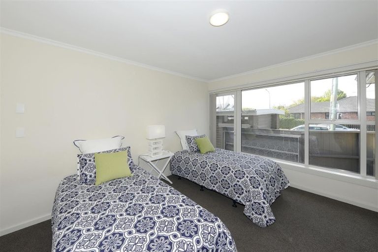 Photo of property in 1/164 Blighs Road, Strowan, Christchurch, 8052