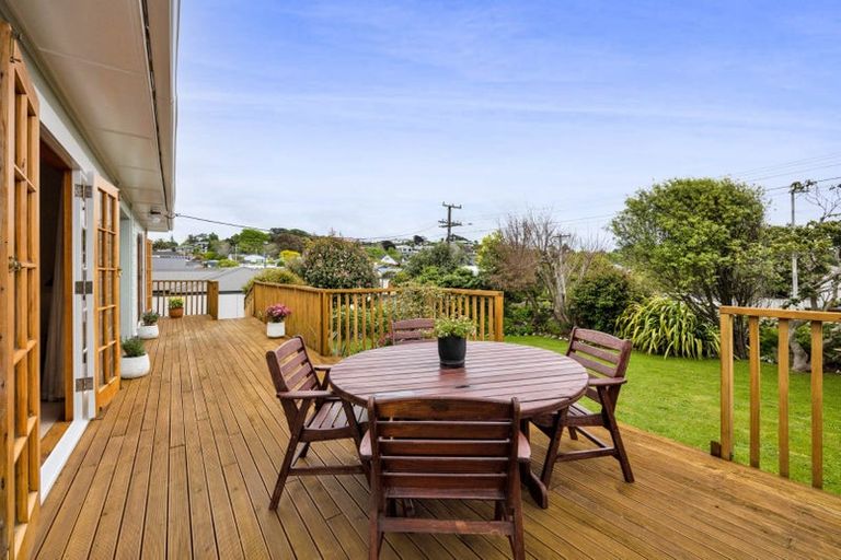 Photo of property in 13 Chilman Street, Strandon, New Plymouth, 4312