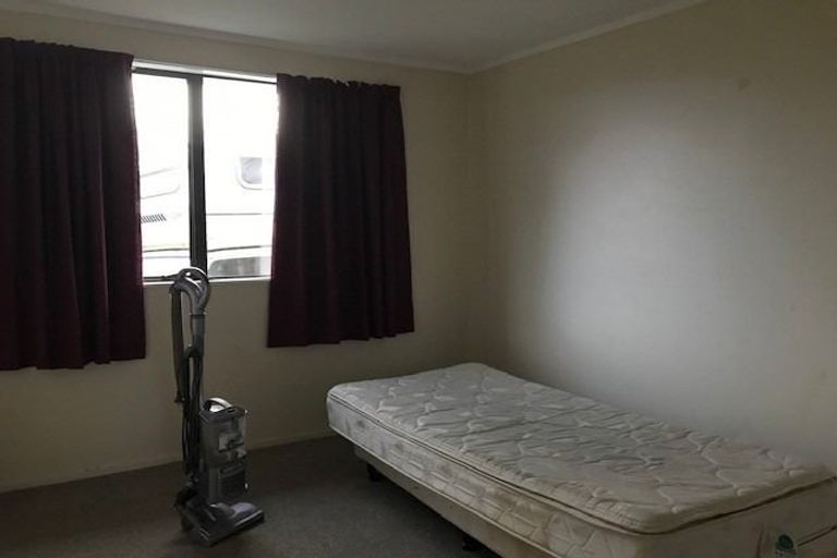 Photo of property in 22b South Street, Papakura, 2110