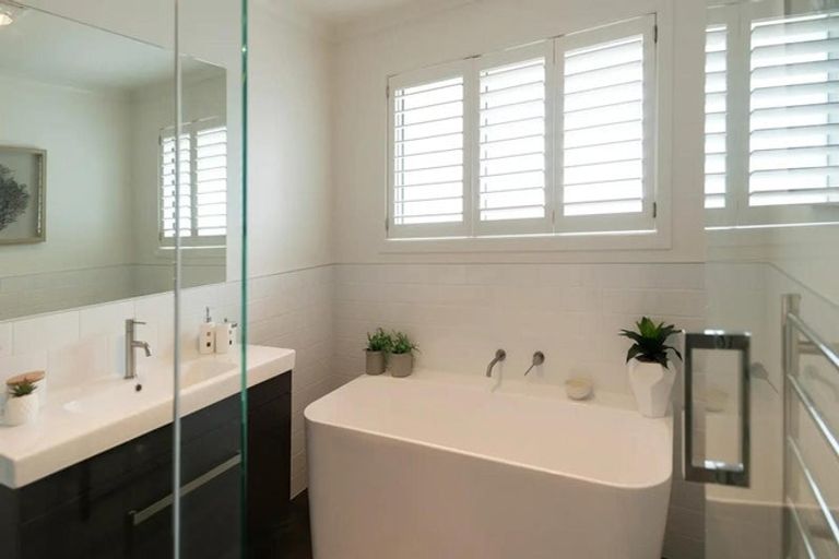 Photo of property in 21 Kereru Rise, Papakura, 2110