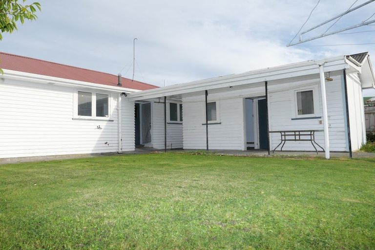 Photo of property in 11 Bell Street, Otaki, 5512
