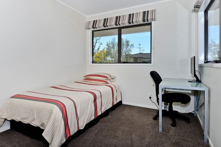 Photo of property in 41 Marywil Crescent, Hillcrest, Auckland, 0627