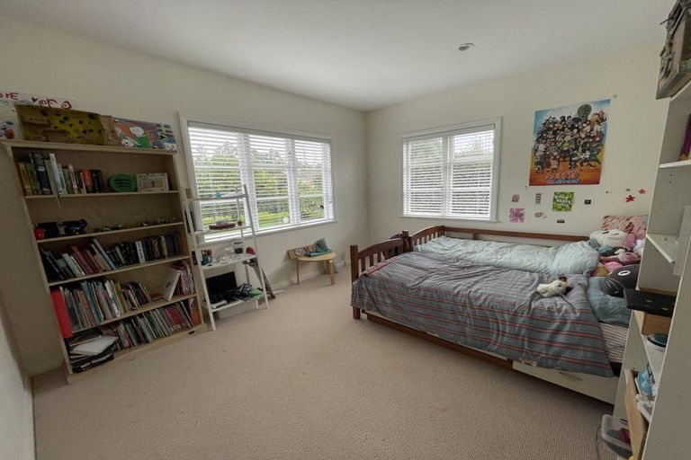 Photo of property in 42 Alice Street, Riverhead, 0820