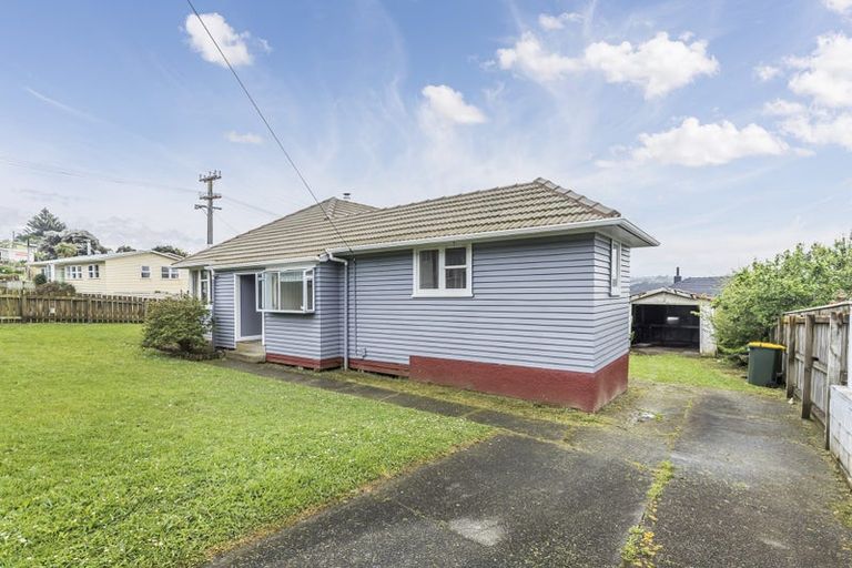 Photo of property in 44 Kotuku Street, Elsdon, Porirua, 5022