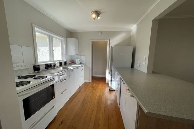 Photo of property in 35 Alma Road, Milford, Auckland, 0620