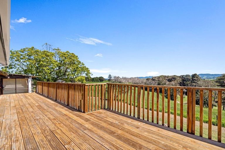 Photo of property in 30 Mahurangi East Road, Snells Beach, 0982