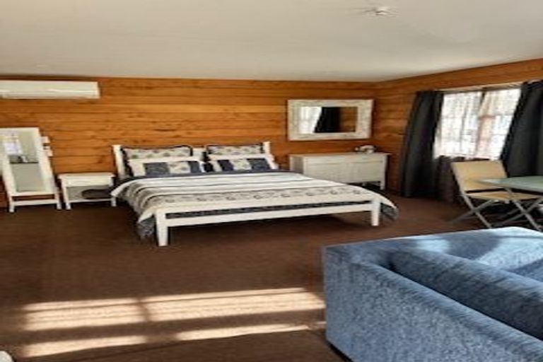 Photo of property in 50 Fraser Crescent, Elderslea, Upper Hutt, 5018