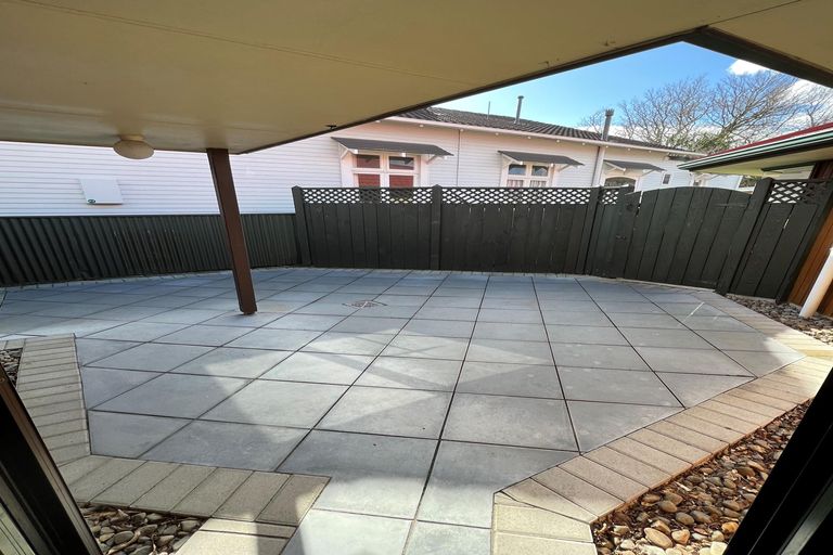 Photo of property in 107 Roy Street, Palmerston North, 4410