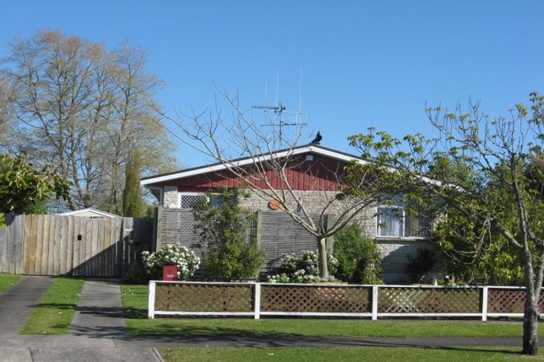 Photo of property in 2 Harlock Place, Huntly, 3700