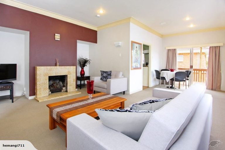 Photo of property in 110 Rangitoto Road, Papatoetoe, Auckland, 2025
