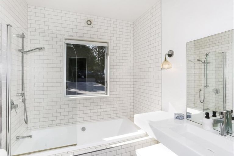 Photo of property in 94 Gellert Road, Karaka, Papakura, 2580