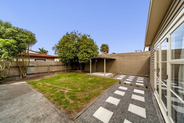Photo of property in 227 Georges Drive, Napier South, Napier, 4110