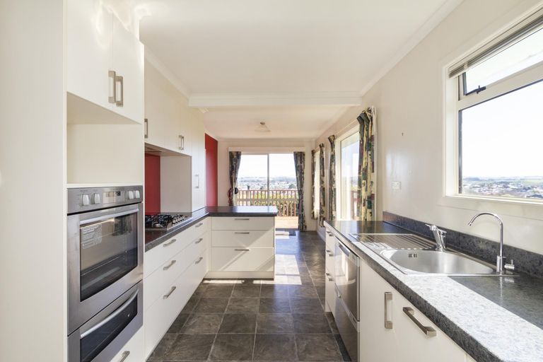 Photo of property in 23 Selwyn Street, South Hill, Oamaru, 9400