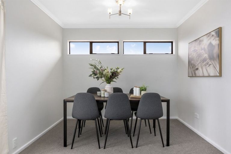 Photo of property in 77 Motuhara Road, Plimmerton, Porirua, 5026