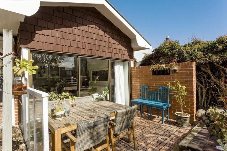 Photo of property in 16a Grandview Crescent, Opoho, Dunedin, 9010