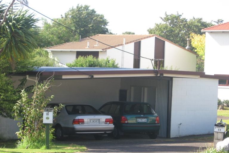 Photo of property in 1/23 Brook Street, Milford, Auckland, 0620