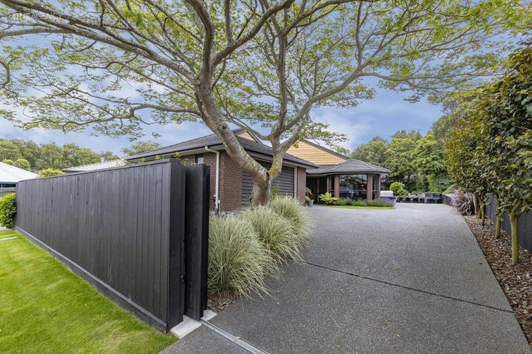 Photo of property in 14 Mcdougal Place, Kaiapoi, 7630