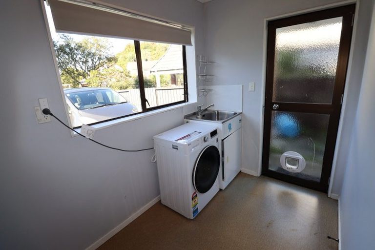 Photo of property in 6 Flinders Place, Johnsonville, Wellington, 6037