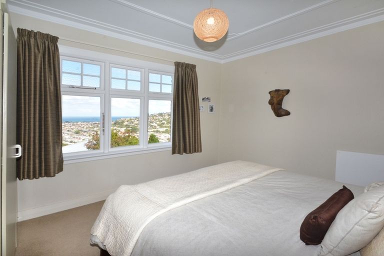 Photo of property in 61 Forfar Street, Clyde Hill, Dunedin, 9011